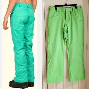 Volcom Women's Logic Snow Pants L